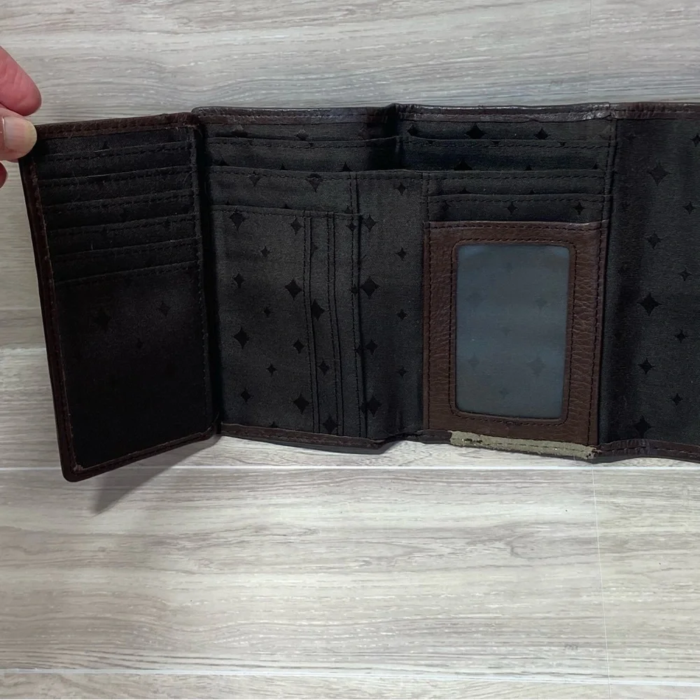FOSSIL / Ladies Brown Leather and Tan Metallic Tri Fold Wallet